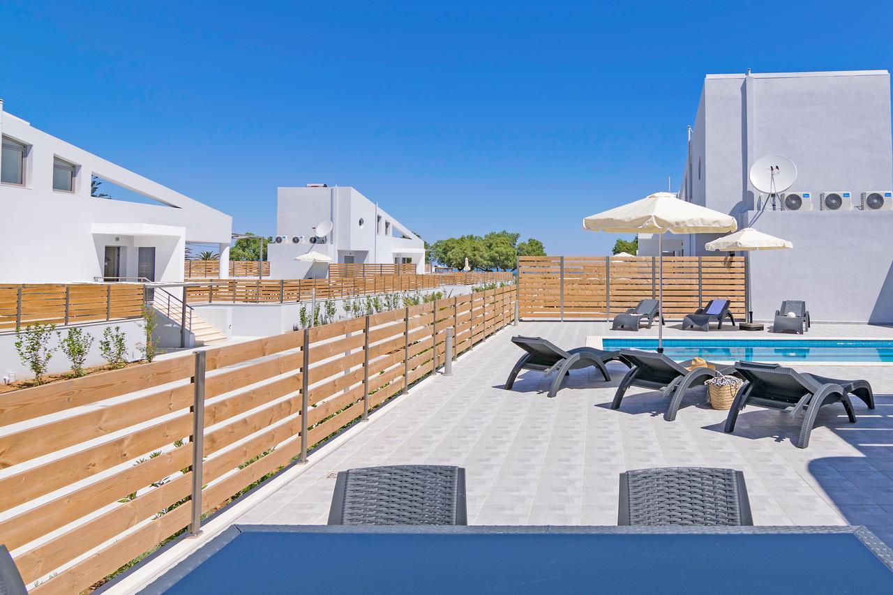 Blue Oyster Villas 普拉坦斯 外观 照片